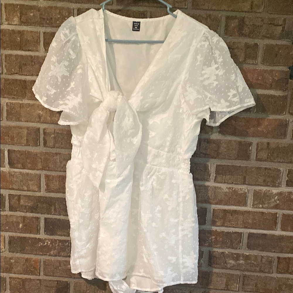 SHEIN Curve Elegant White Romper